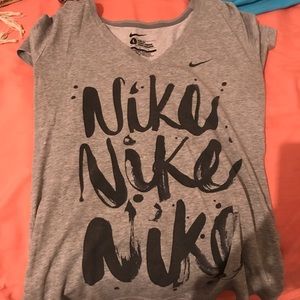 Nike t shirt